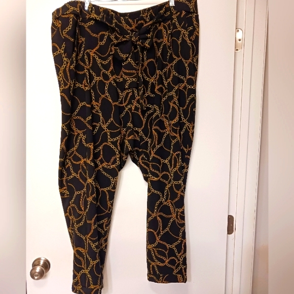 Torrid chain link print pull on pants - Picture 1 of 9